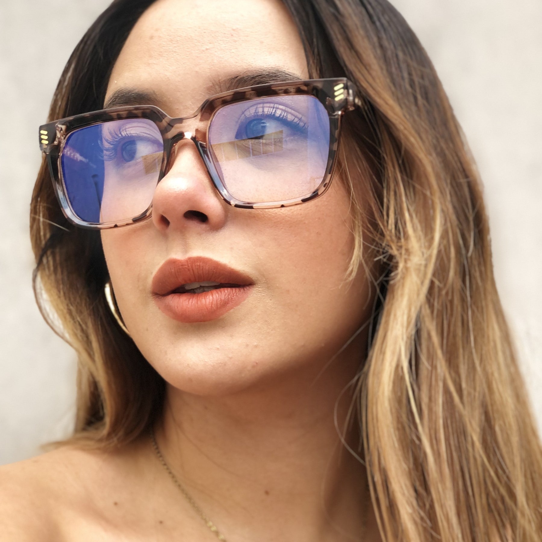 A Detailed Look at the Different Bridges for Glasses Find Perfect Fit ...